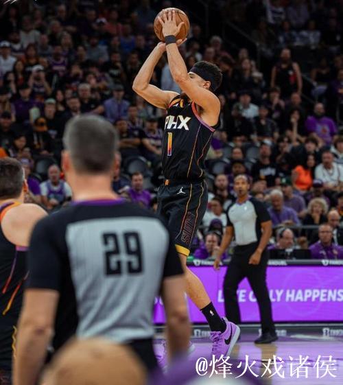 布克31分太阳力克爵士重返榜首 开拓者击败森林狼终结3连败